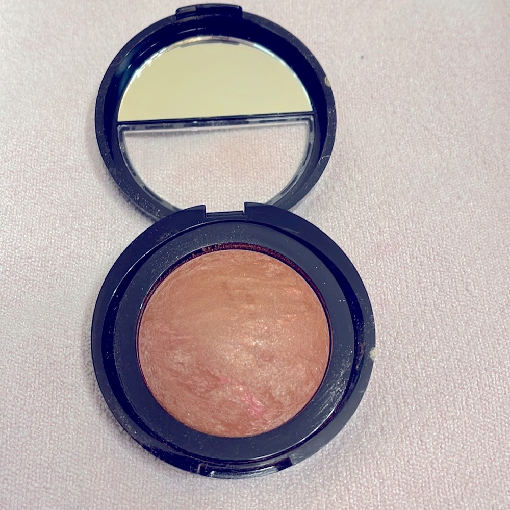 Laura Geller Baked Blush-N-Brighten Pink Grapefruit